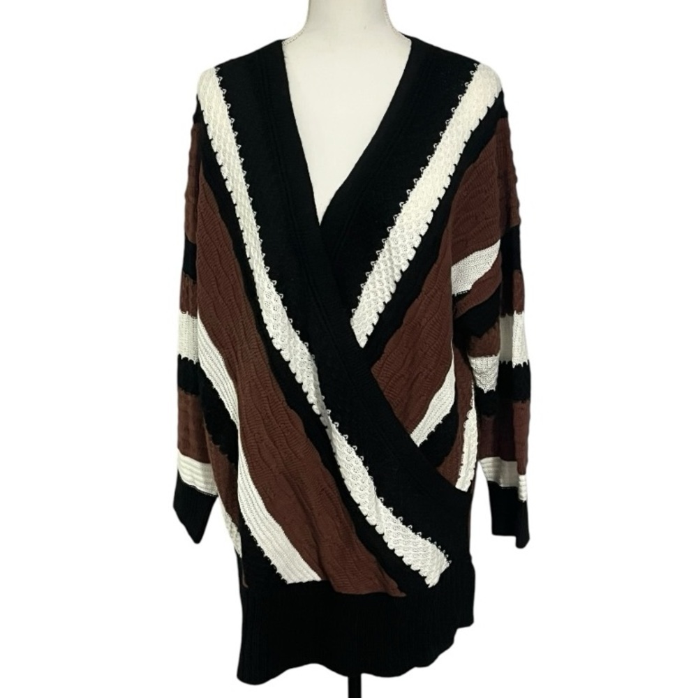 BloomChic size 14-16 Striped Black and Brown Women's Sweater EUC